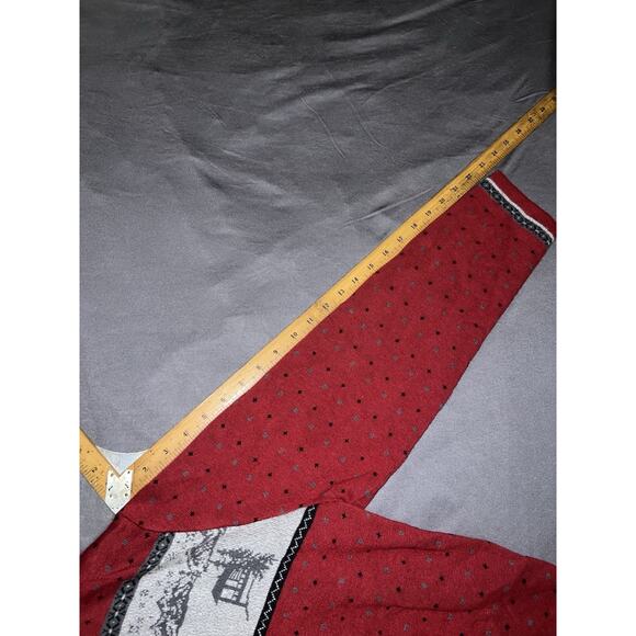 Woolrich Sweater Womens Size L Red Cabin Forest Moose Winter Scene Zip Cardigan - Picture 11 of 11